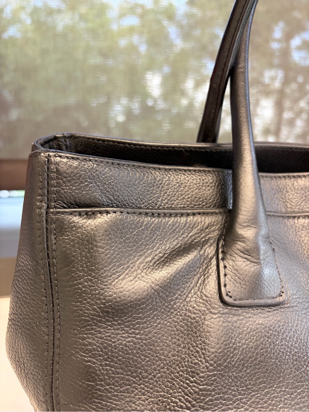 CHANEL Black Leather Top-Handle Shoulder Tote